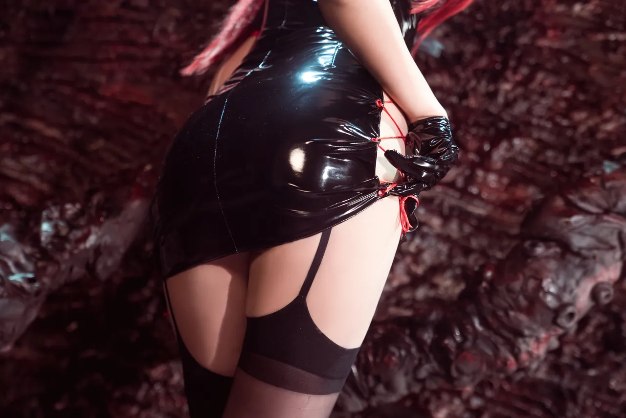 Natsuko夏夏子 玛奇玛护士-erohere3.webp